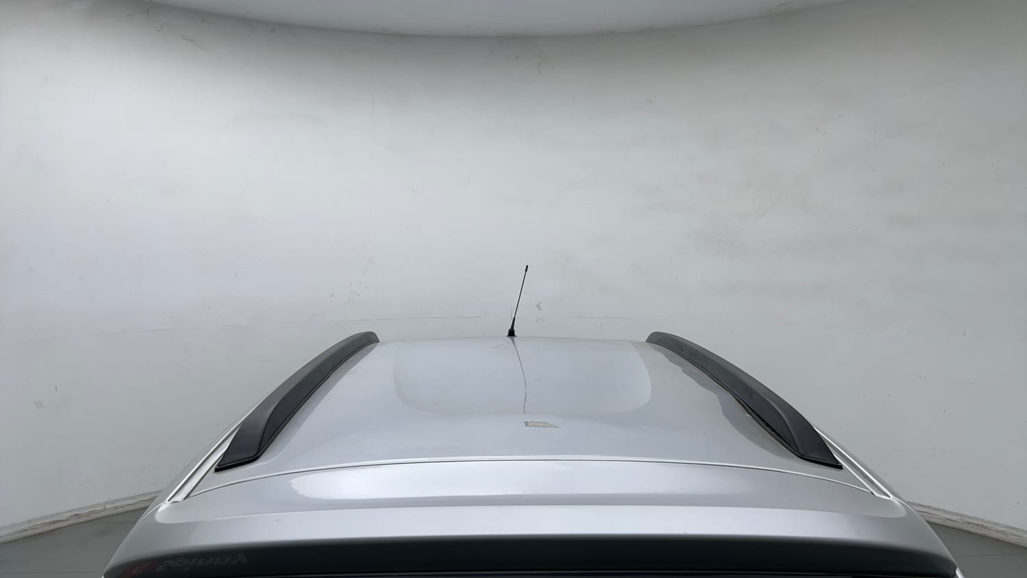 Used 2021 Renault Kwid RXT 1.0 (O) Petrol Manual exterior EXTERIOR ROOF VIEW