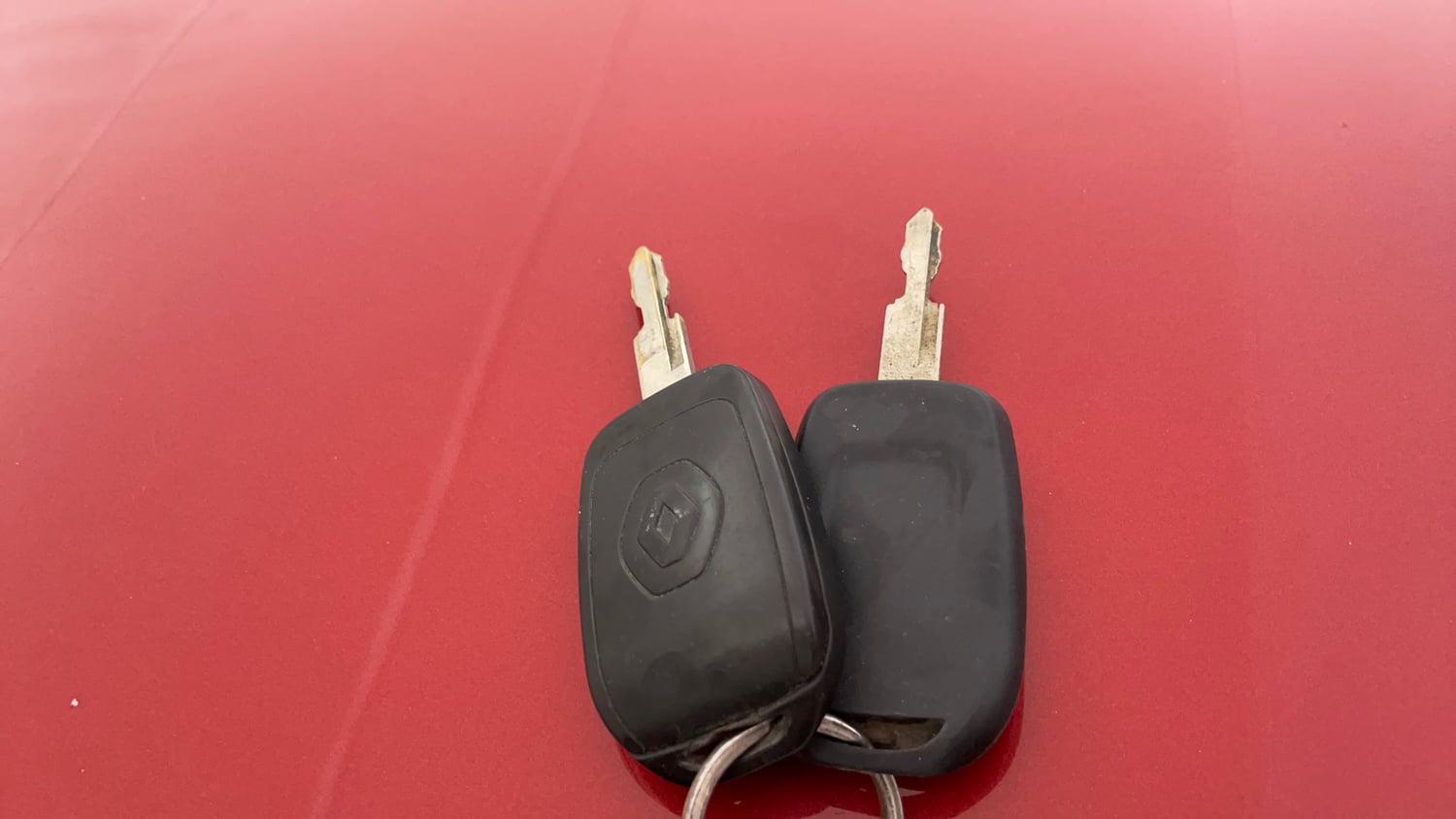 Used 2016 Renault Kwid RXT Petrol Manual extra CAR KEY VIEW