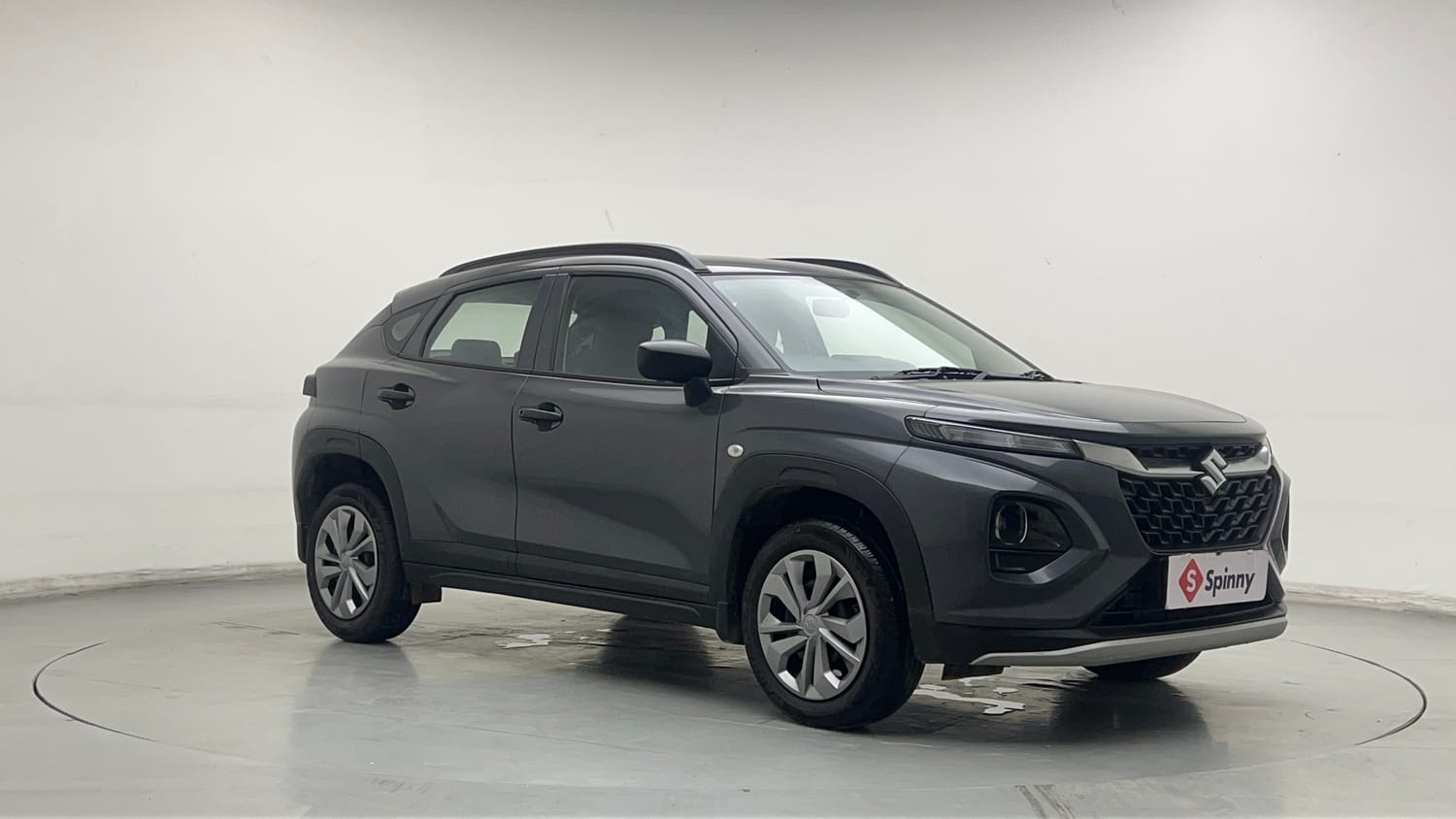 Used 2025 Maruti Suzuki Fronx Sigma 1.2L MT Petrol Manual exterior RIGHT FRONT CORNER VIEW