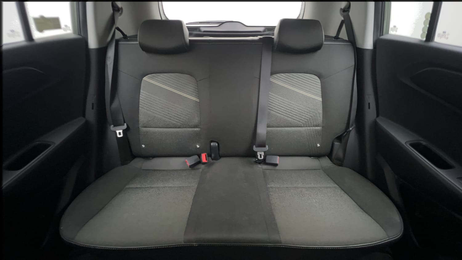 Used 2023 Hyundai Exter SX (O) Connect 1.2 AMT Petrol Automatic interior REAR SEAT CONDITION VIEW