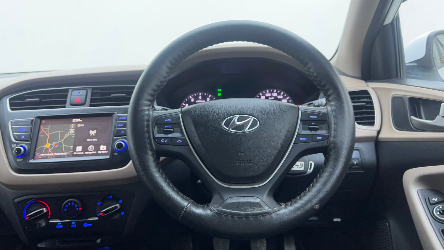 Used 2019 Hyundai Elite i20 Sportz Plus 1.2 Petrol Manual interior STEERING VIEW