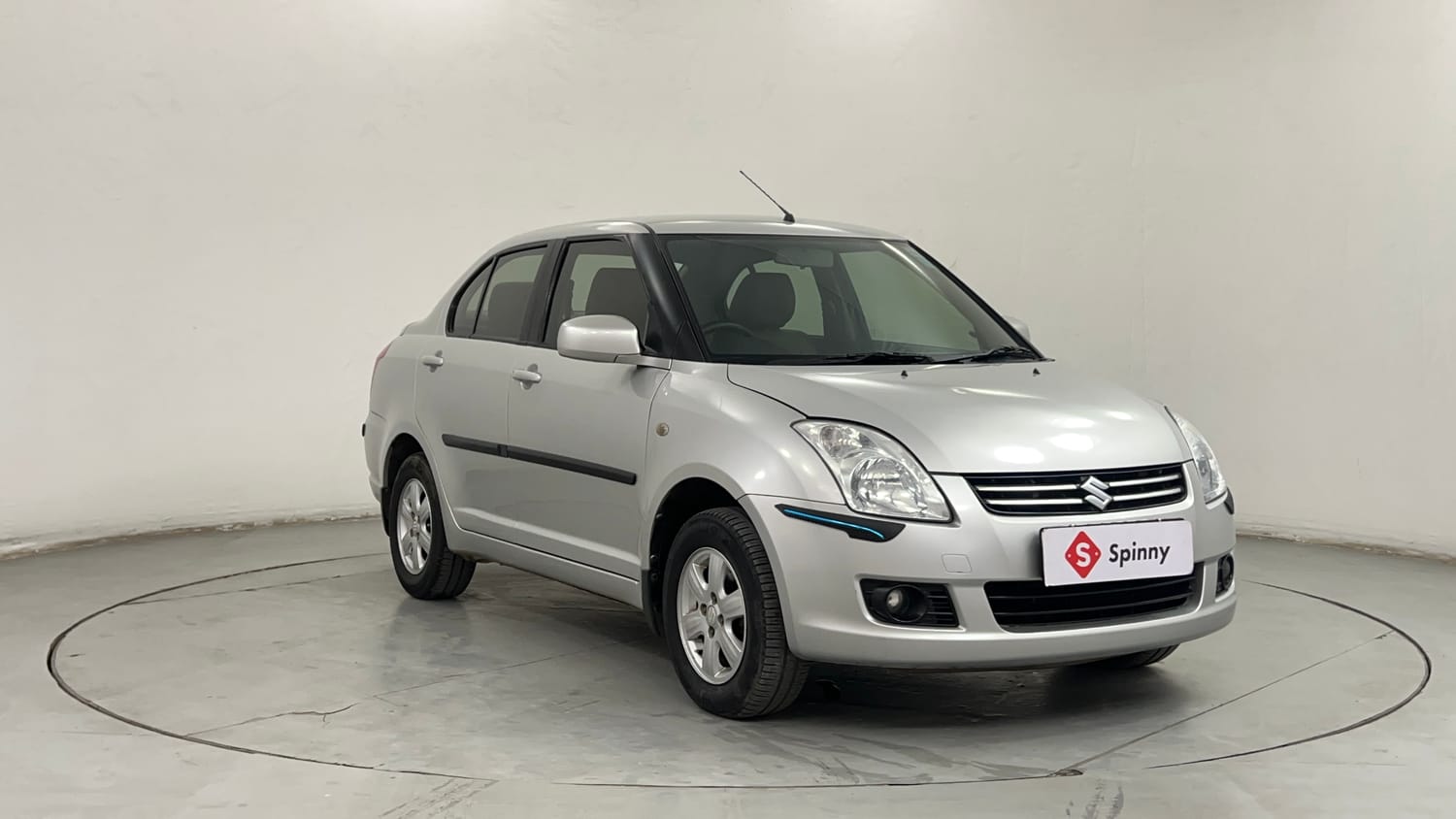 Used 2012 Maruti Suzuki Swift Dzire ZXi 1.2 BS-IV Petrol Manual exterior RIGHT FRONT CORNER VIEW