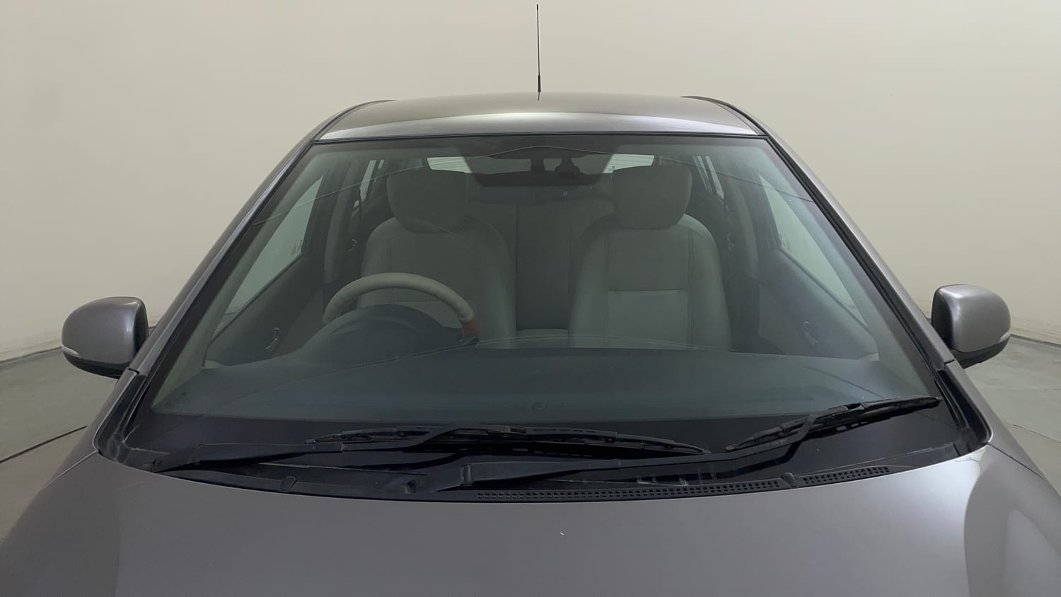 Used 2012 Hyundai i20 Sportz 1.2 Petrol Manual exterior FRONT WINDSHIELD VIEW