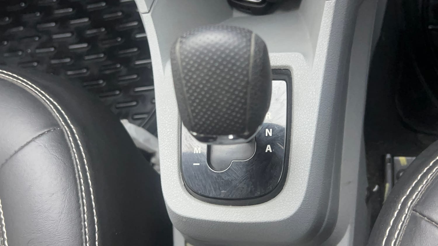 Used 2021 Tata Tigor XZA Plus Petrol Automatic interior GEAR  KNOB VIEW