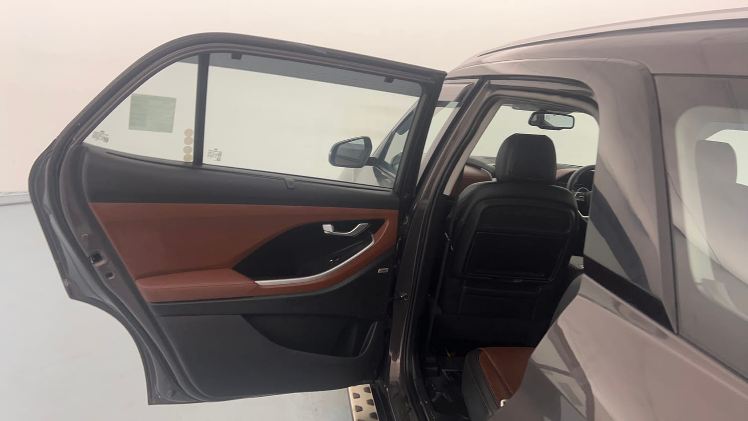 Used 2022 Hyundai Alcazar Signature (O) 7 Seater 1.5 Diesel AT Diesel Automatic interior LEFT REAR DOOR OPEN VIEW