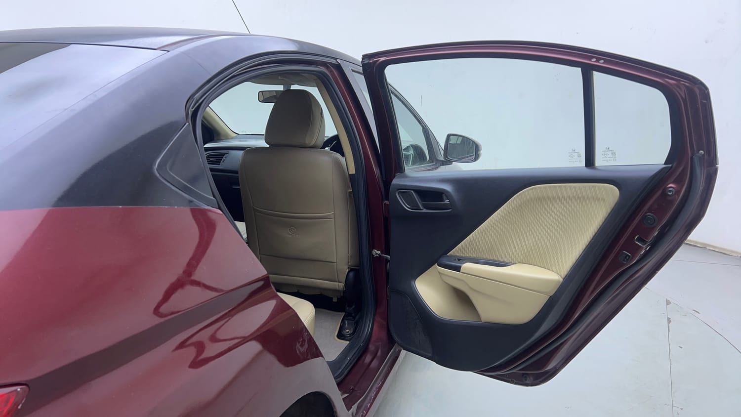 Used 2016 Honda City S Diesel Diesel Manual interior RIGHT REAR DOOR OPEN VIEW