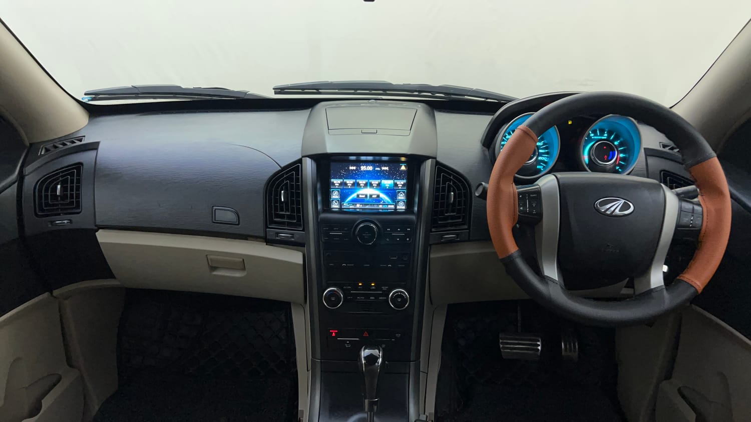 DASHBOARD VIDEO