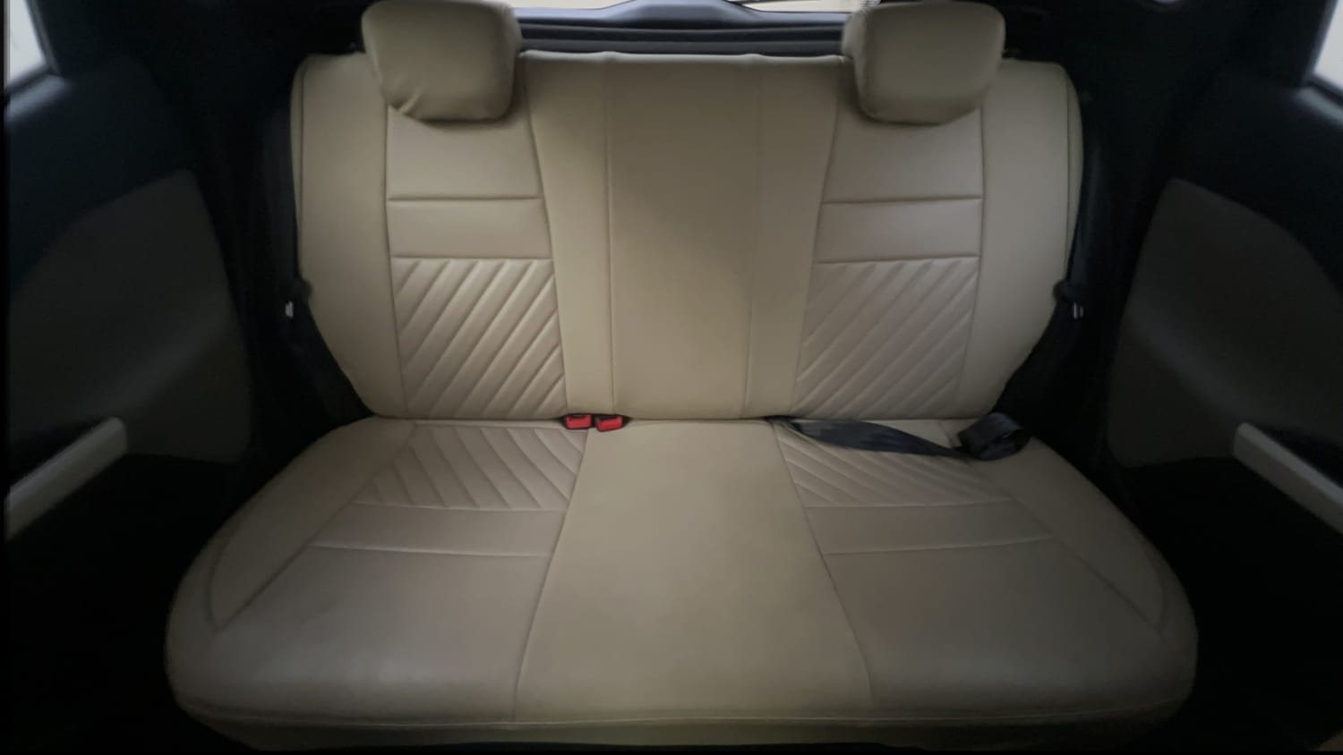 Used 2024 Nissan Magnite XL AMT Petrol Automatic interior REAR SEAT CONDITION VIEW
