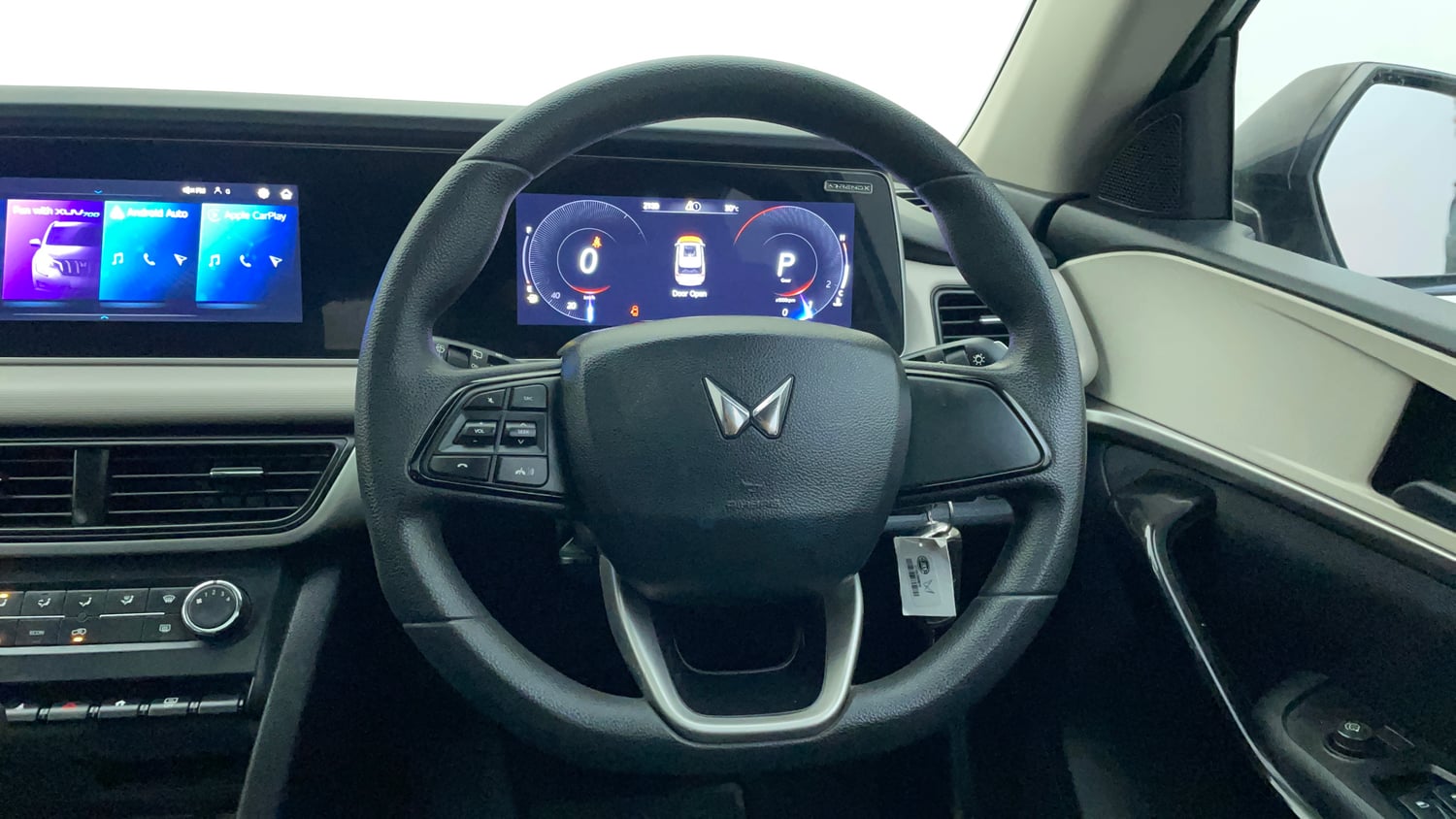 Used 2022 Mahindra XUV700 AX 5 Petrol AT 5 STR Petrol Automatic interior STEERING VIEW