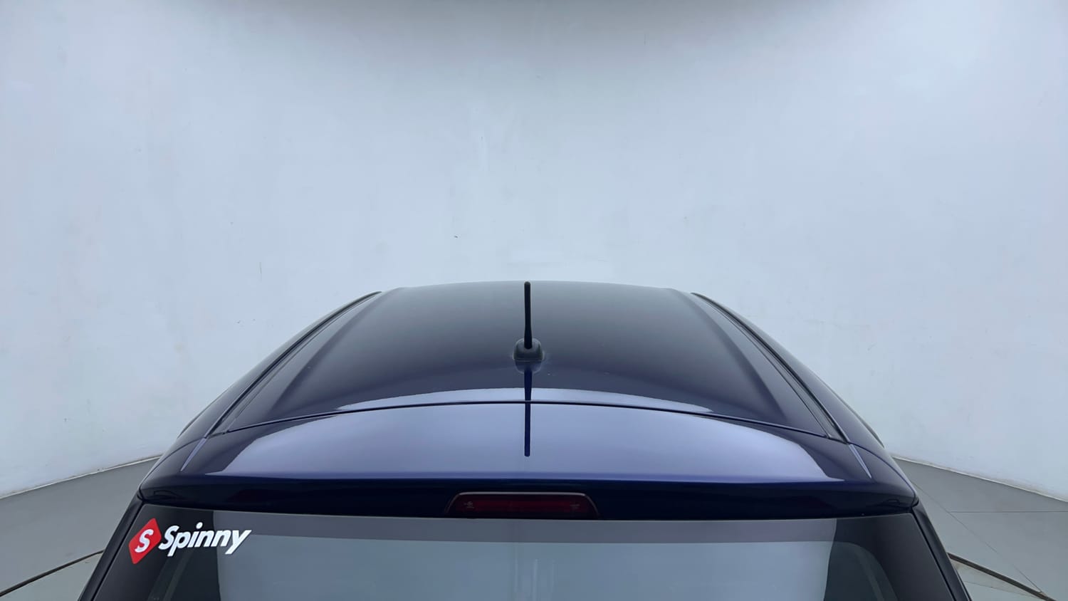 Used 2023 Maruti Suzuki Swift VXi AMT Petrol Automatic exterior EXTERIOR ROOF VIEW