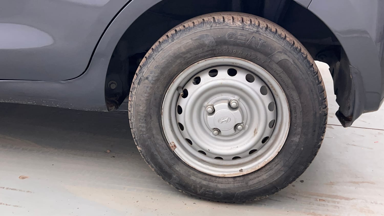 Used 2020 Hyundai Santro Era Executive Petrol Manual tyres LEFT REAR TYRE RIM VIEW