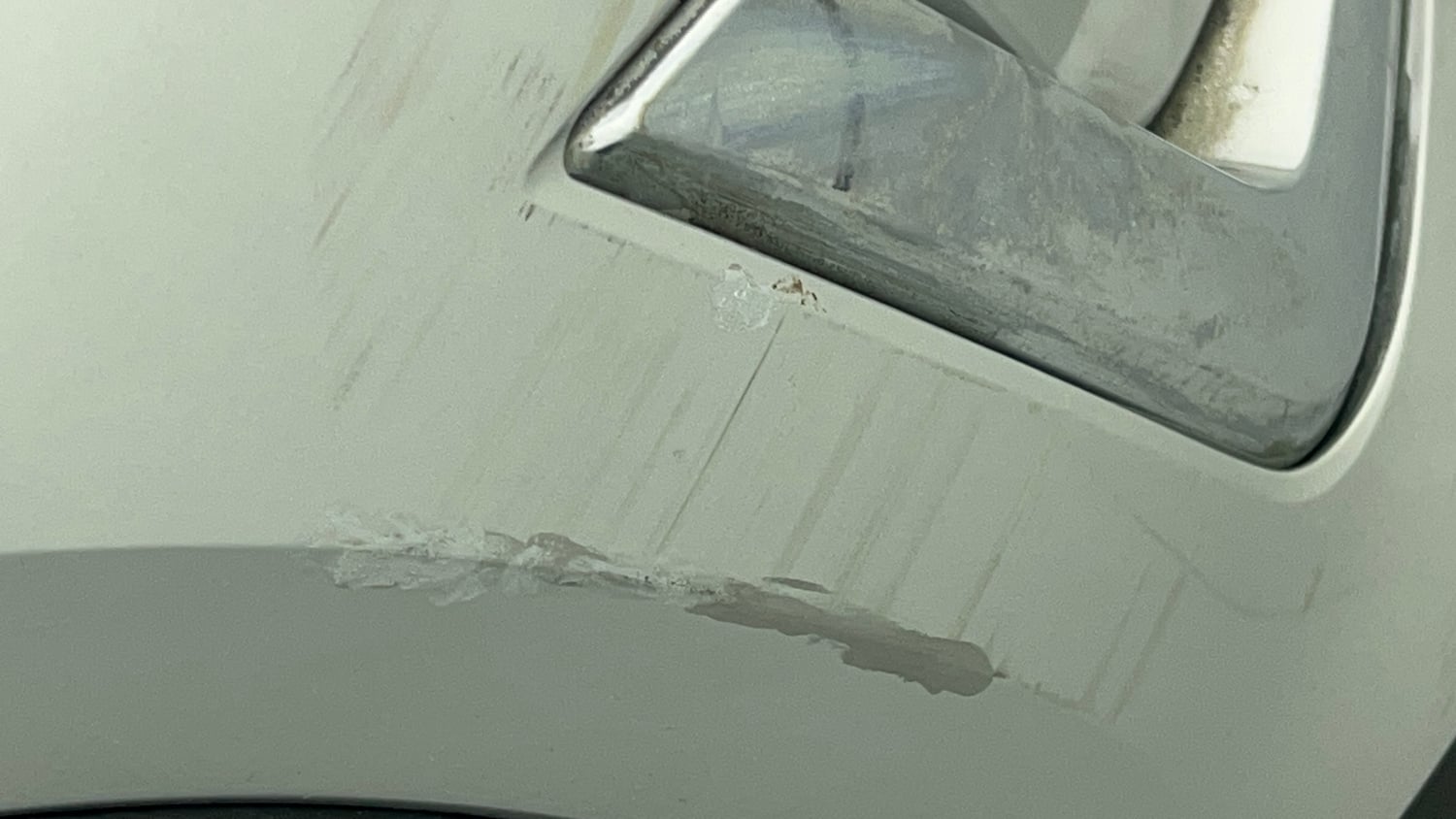 Used 2021 Nissan Magnite XE Petrol Manual dents MINOR SCRATCH