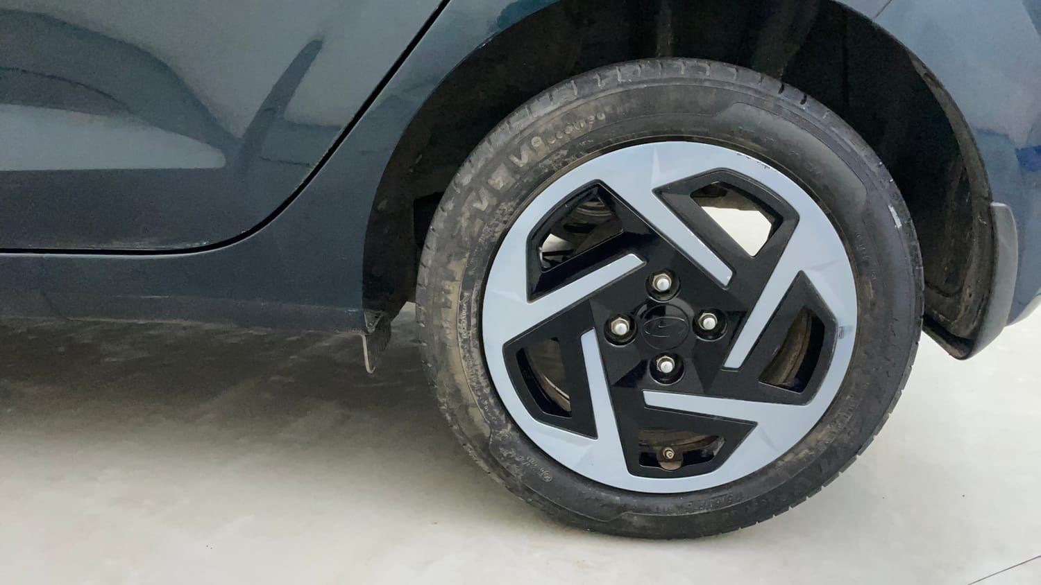 Used 2023 Hyundai Grand i10 Nios Sportz 1.2 Kappa VTVT Petrol Manual tyres LEFT REAR TYRE RIM VIEW