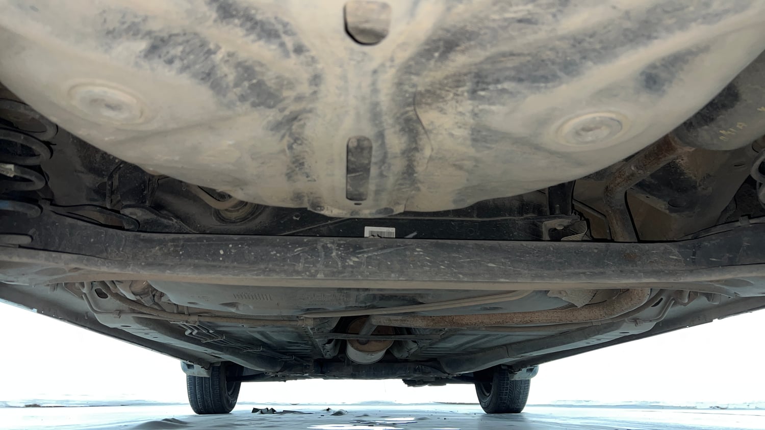 Used 2017 Maruti Suzuki Baleno Delta 1.2 Petrol Manual extra REAR UNDERBODY VIEW (TAKEN FROM REAR)