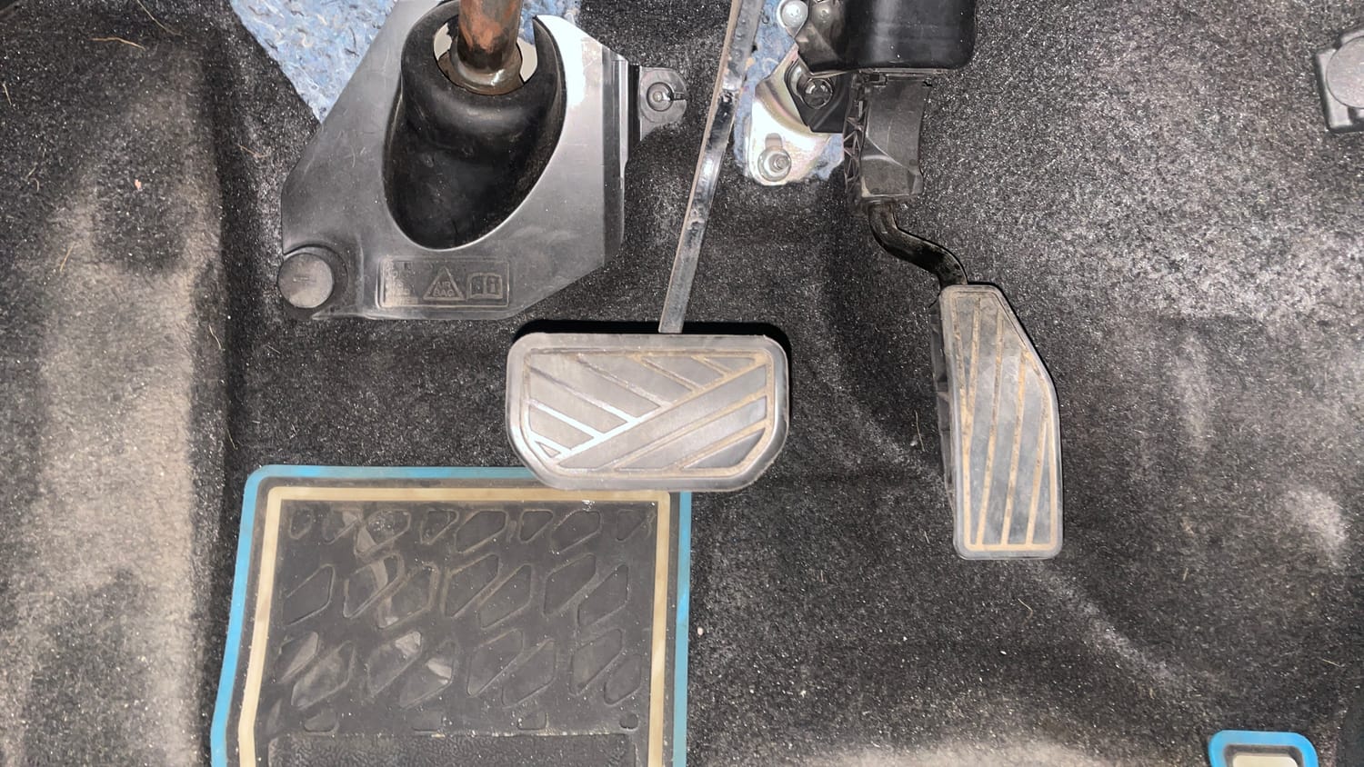 Used 2024 Maruti Suzuki Wagon R VXI 1.0 AGS Petrol Automatic interior PEDALS VIEW
