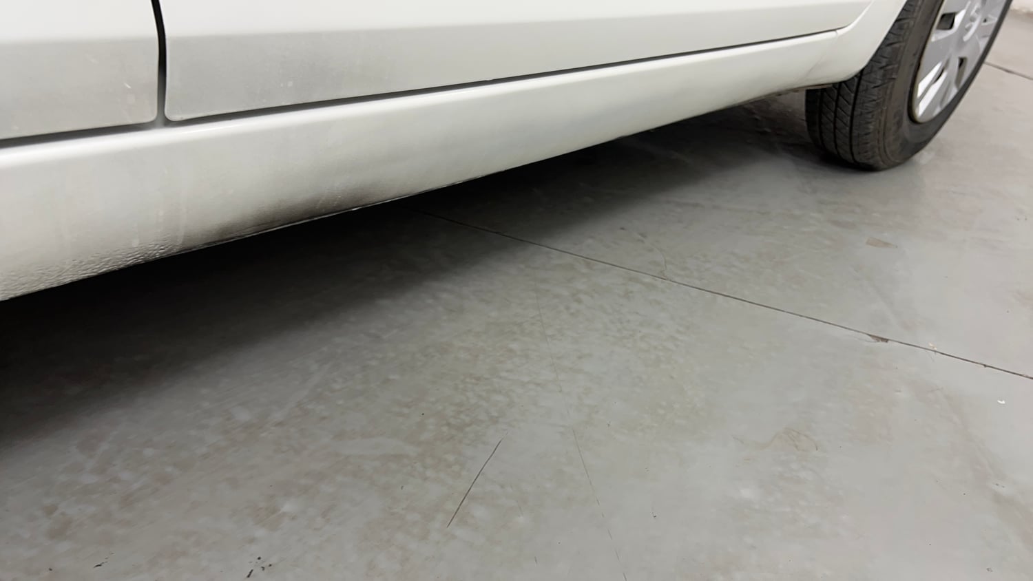 Used 2013 Maruti Suzuki Swift VXi Petrol Manual dents MINOR DENT