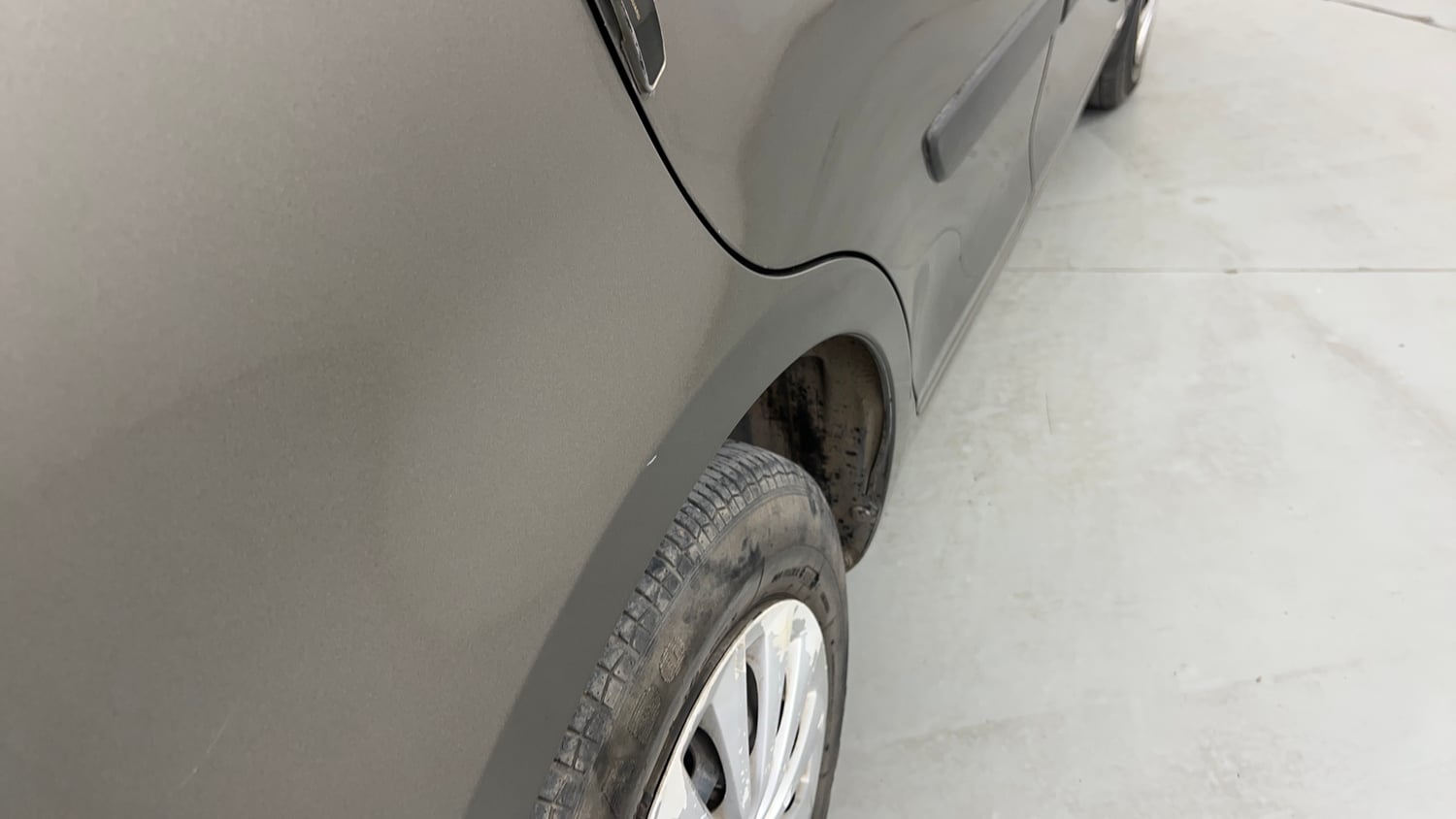 Used 2015 Maruti Suzuki Swift Dzire VXI Petrol Manual dents MINOR SCRATCH