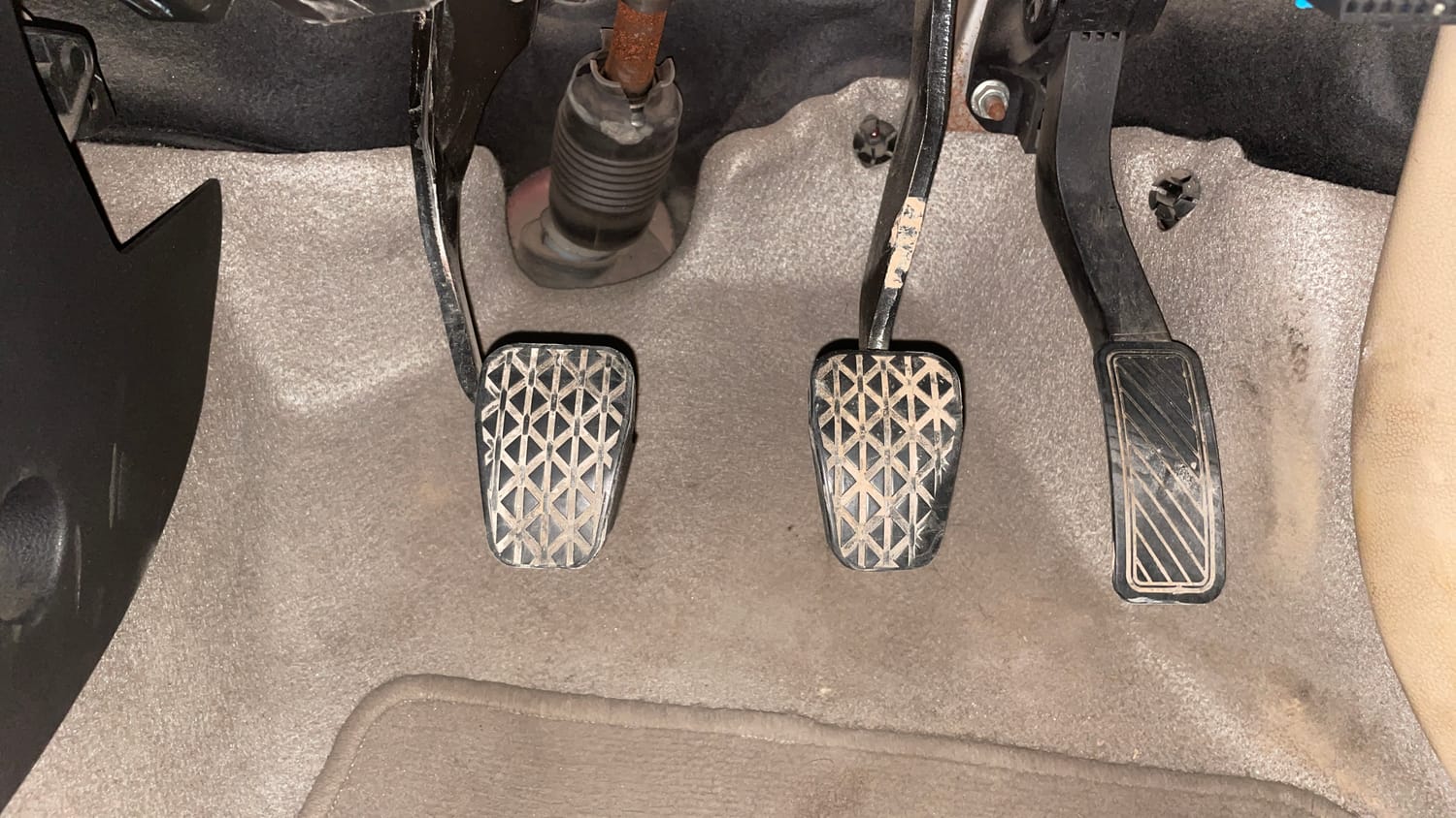 Used 2020 Ford Figo Aspire Titanium 1.2 Ti-VCT Petrol Manual interior PEDALS VIEW