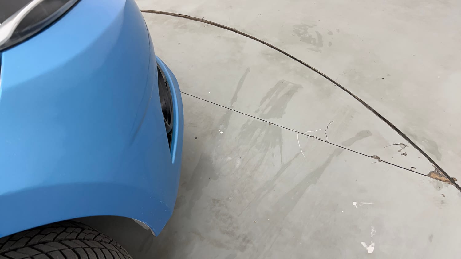 Used 2017 Tata Tiago Revotron XT Petrol Manual dents MINOR SCRATCH
