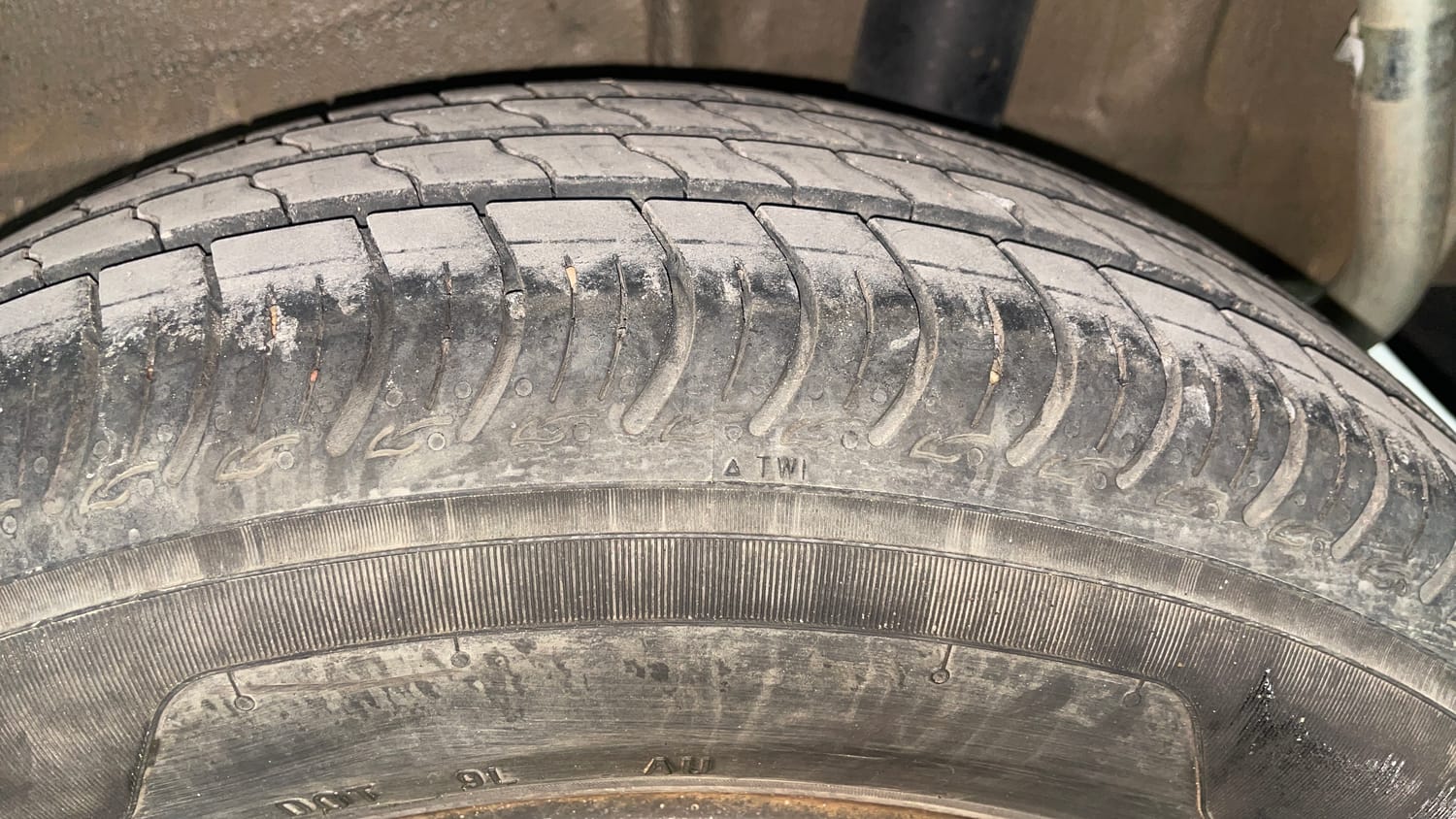 Used 2024 Maruti Suzuki Wagon R VXI 1.0 AGS Petrol Automatic tyres LEFT REAR TYRE TREAD VIEW