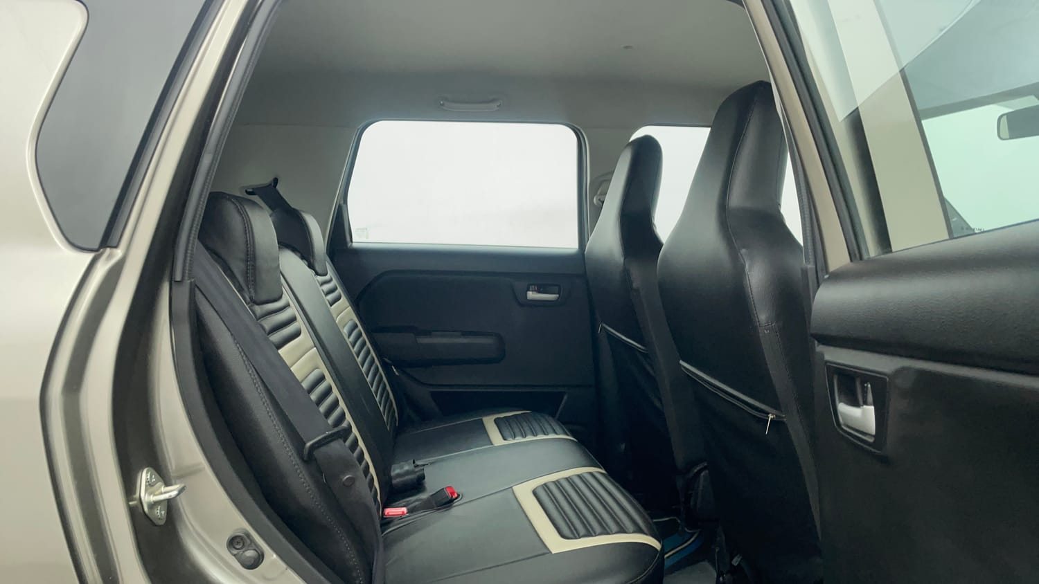 Used 2024 Maruti Suzuki Wagon R VXI 1.0 AGS Petrol Automatic interior RIGHT SIDE REAR DOOR CABIN VIEW