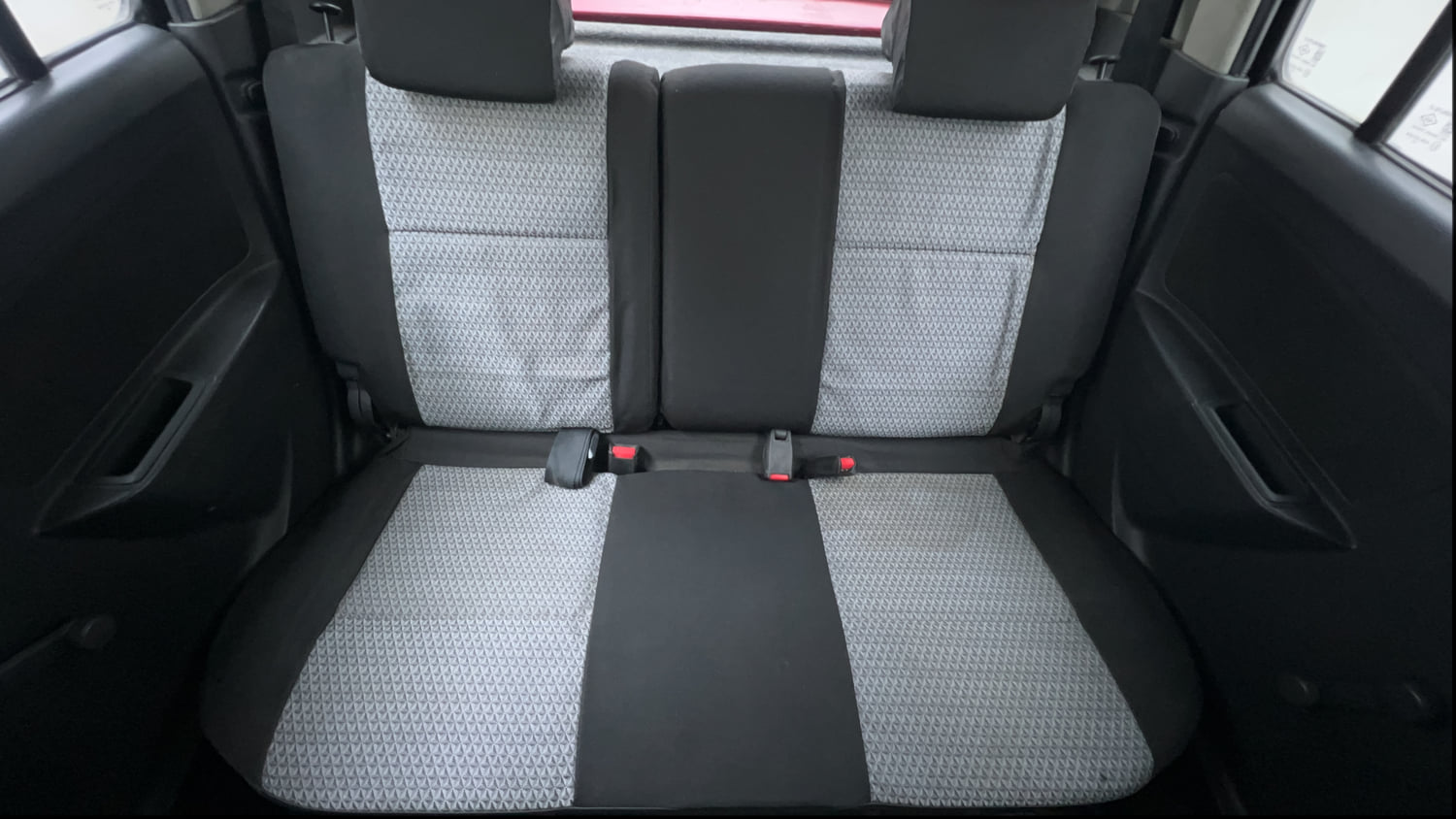 Used 2012 Maruti Suzuki Wagon R 1.0 LXi CNG Cng Manual interior REAR SEAT CONDITION VIEW