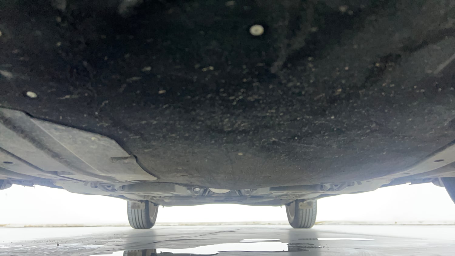 Used 2024 Maruti Suzuki Baleno Zeta AGS Petrol Automatic extra FRONT LEFT UNDERBODY VIEW