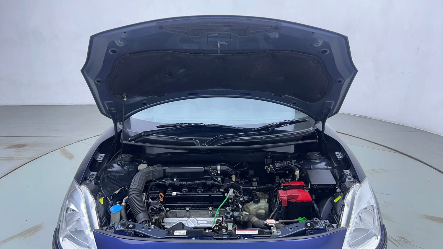 Used 2023 Maruti Suzuki Swift VXi AMT Petrol Automatic engine ENGINE & BONNET OPEN FRONT VIEW