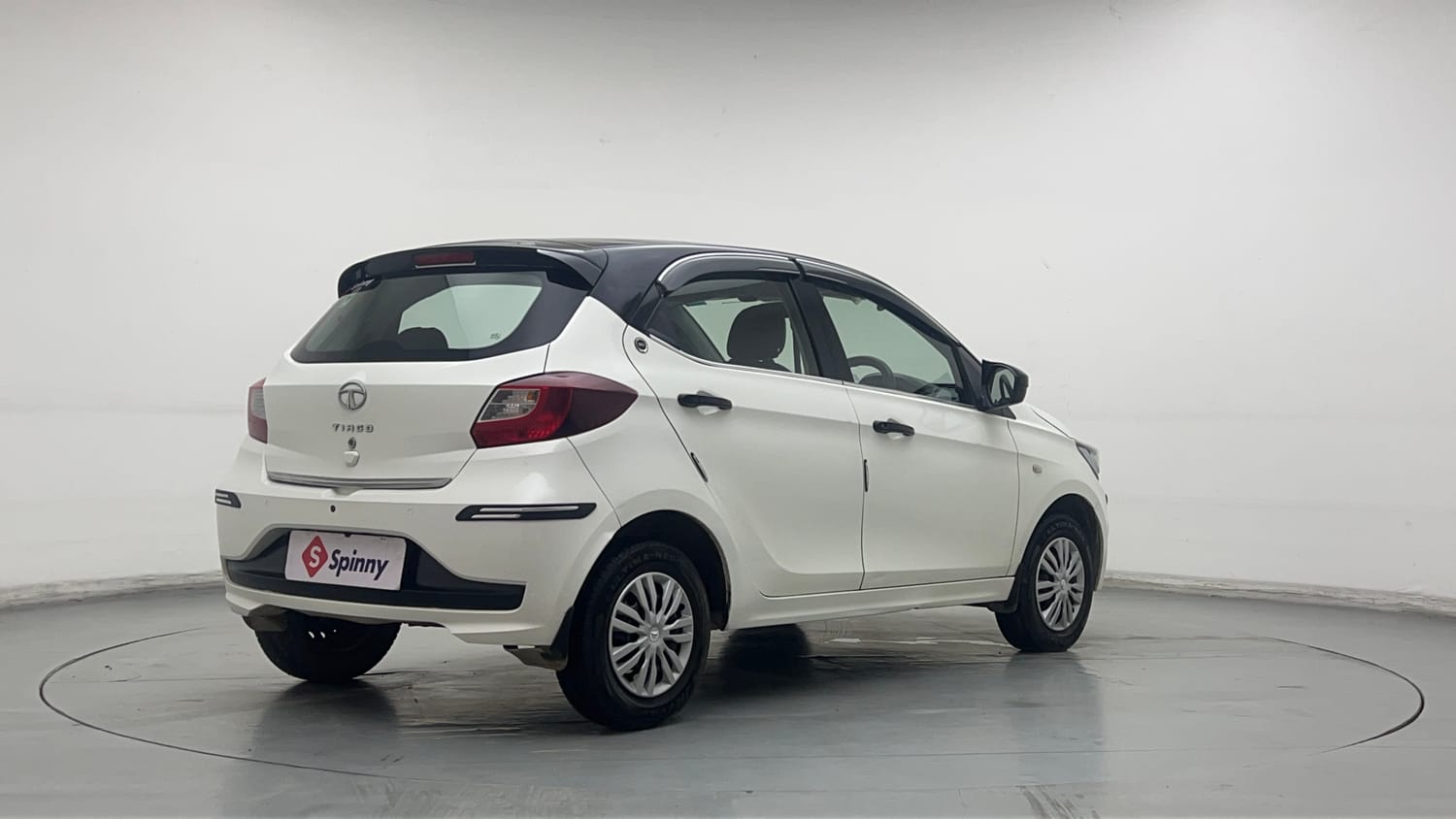 Used 2023 Tata Tiago XE Petrol Manual exterior RIGHT REAR CORNER VIEW