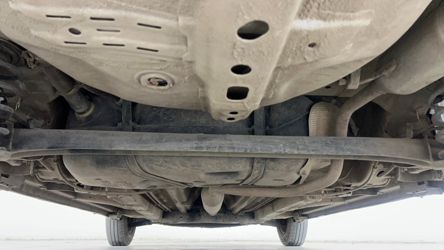 Used 2017 Maruti Suzuki Swift VXi Petrol Manual extra REAR UNDERBODY VIEW (TAKEN FROM REAR)