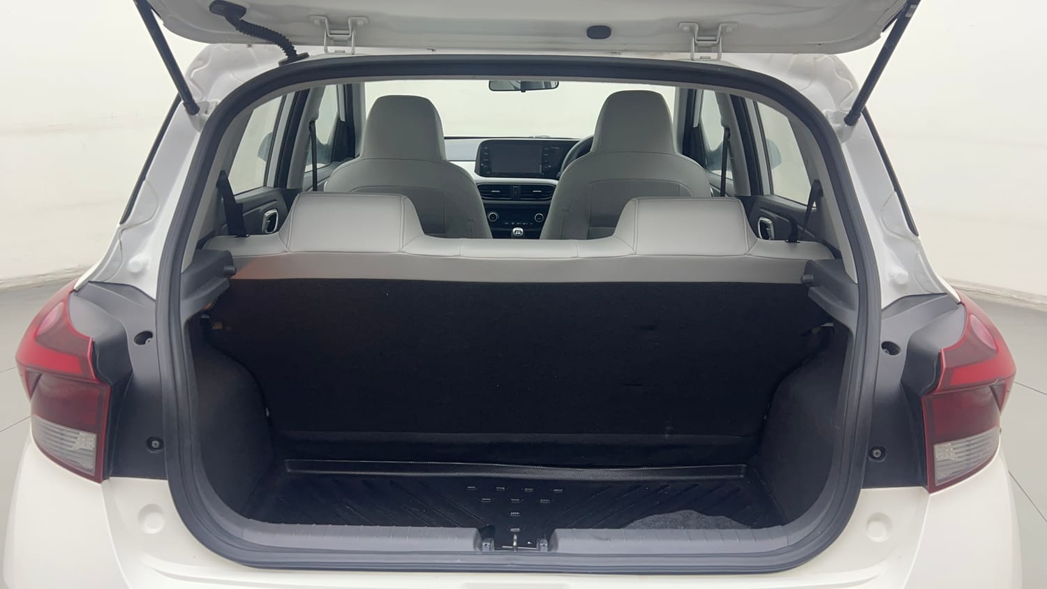 Used 2023 Hyundai Grand i10 Nios Sportz 1.2 Kappa VTVT Petrol Manual interior DICKY INSIDE VIEW
