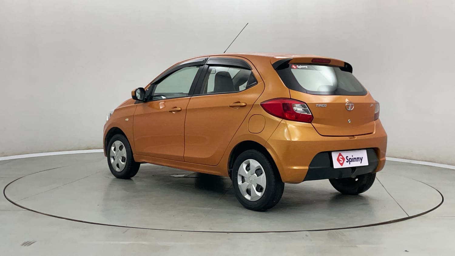 Used 2016 Tata Tiago Revotron XT Petrol Manual exterior LEFT REAR CORNER VIEW