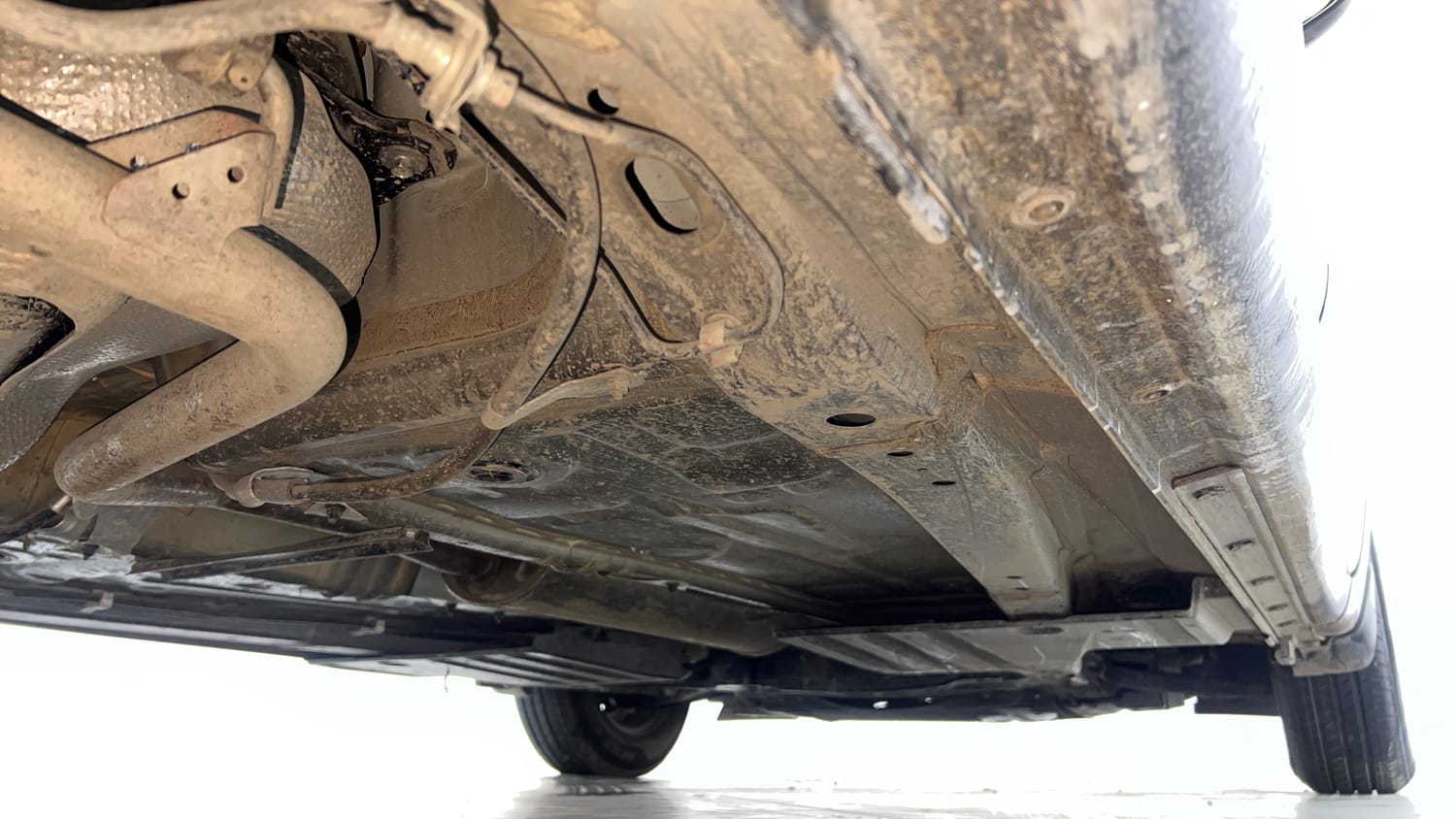 Used 2025 Maruti Suzuki Swift VXi AMT Petrol Automatic extra REAR RIGHT UNDERBODY VIEW