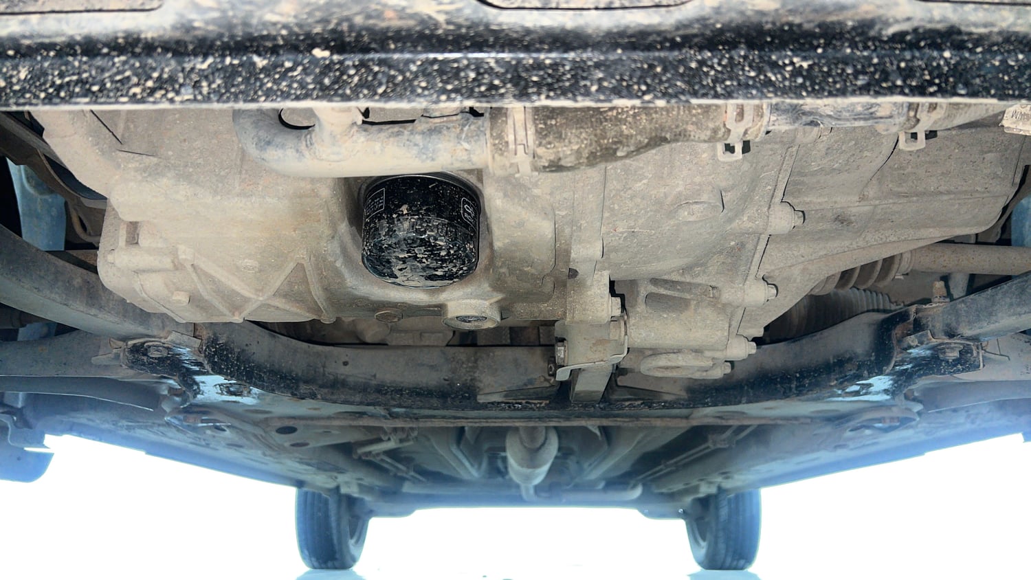 Used 2021 Nissan Magnite XE Petrol Manual extra FRONT LEFT UNDERBODY VIEW