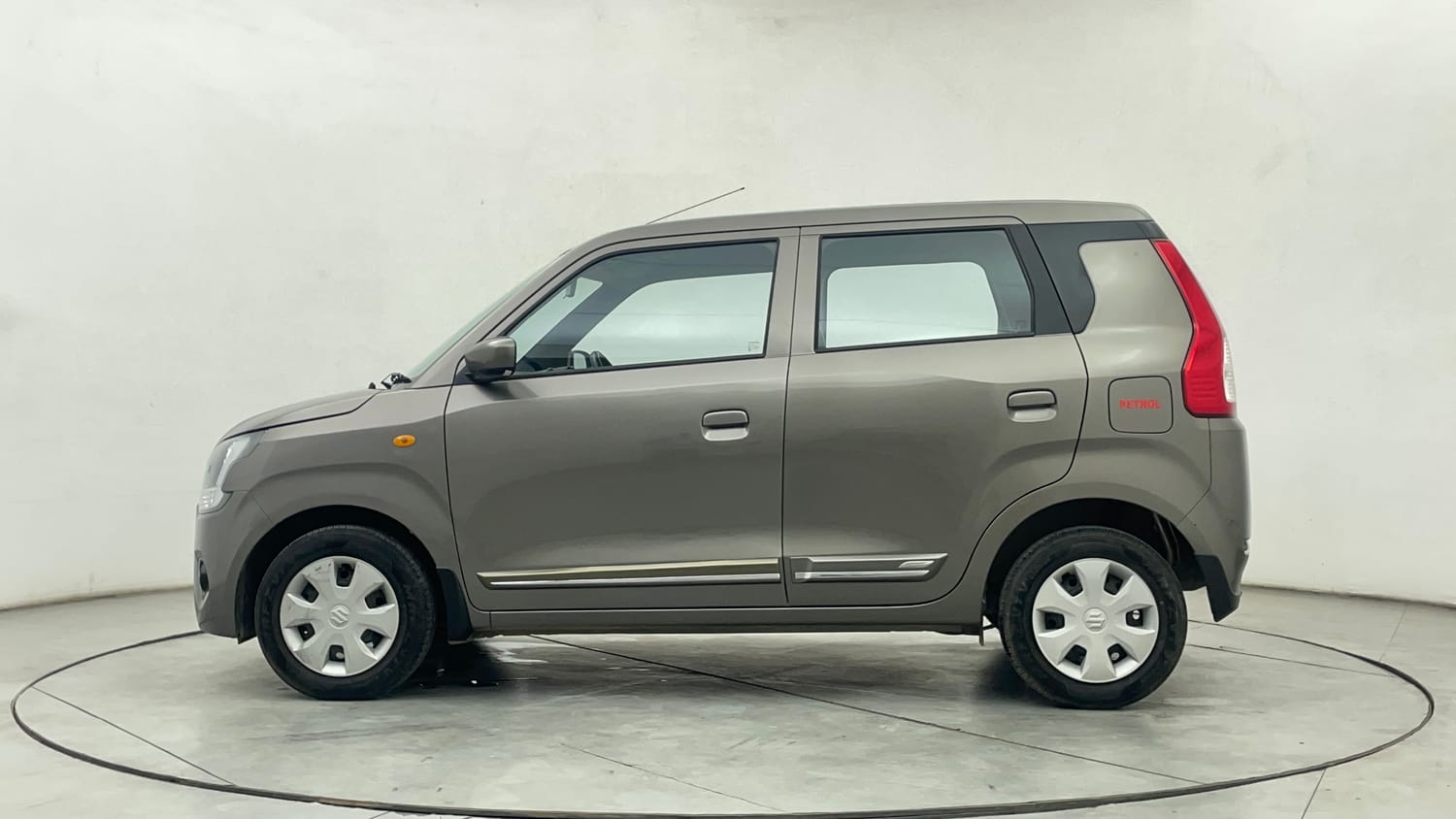 Used 2024 Maruti Suzuki Wagon R VXI 1.0 AGS Petrol Automatic exterior LEFT SIDE VIEW