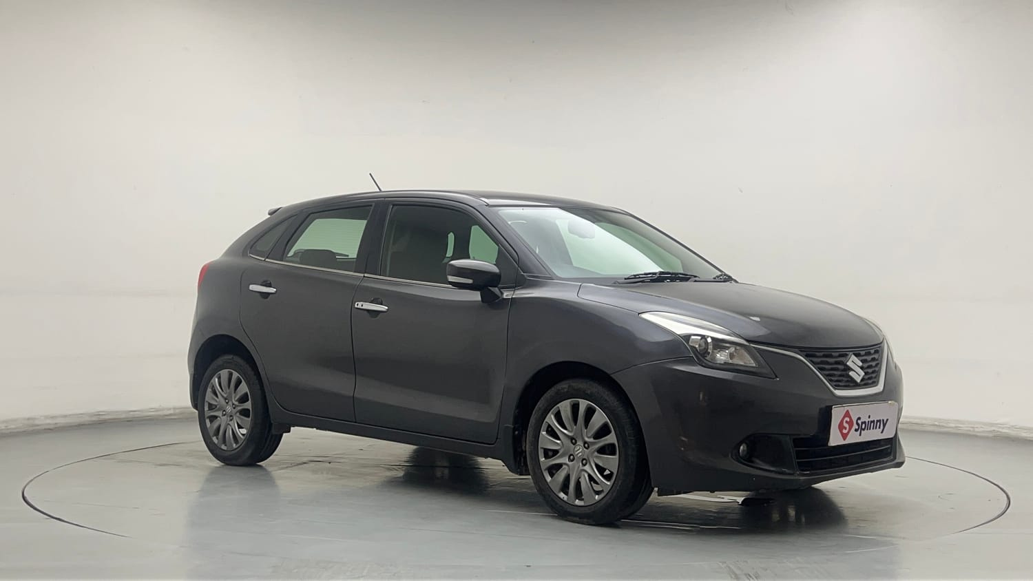 Used 2018 Maruti Suzuki Baleno Alpha 1.2 AT Petrol Automatic exterior RIGHT FRONT CORNER VIEW