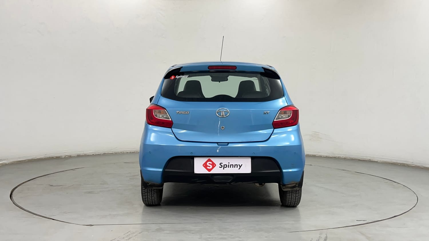 Used 2017 Tata Tiago Revotron XT Petrol Manual exterior BACK VIEW
