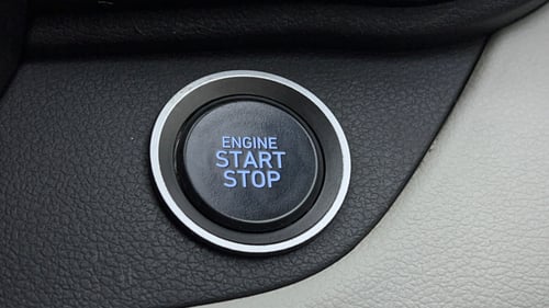 Used 2022 Hyundai Aura SX Plus 1.2 AMT Petrol Petrol Automatic top_features Keyless start