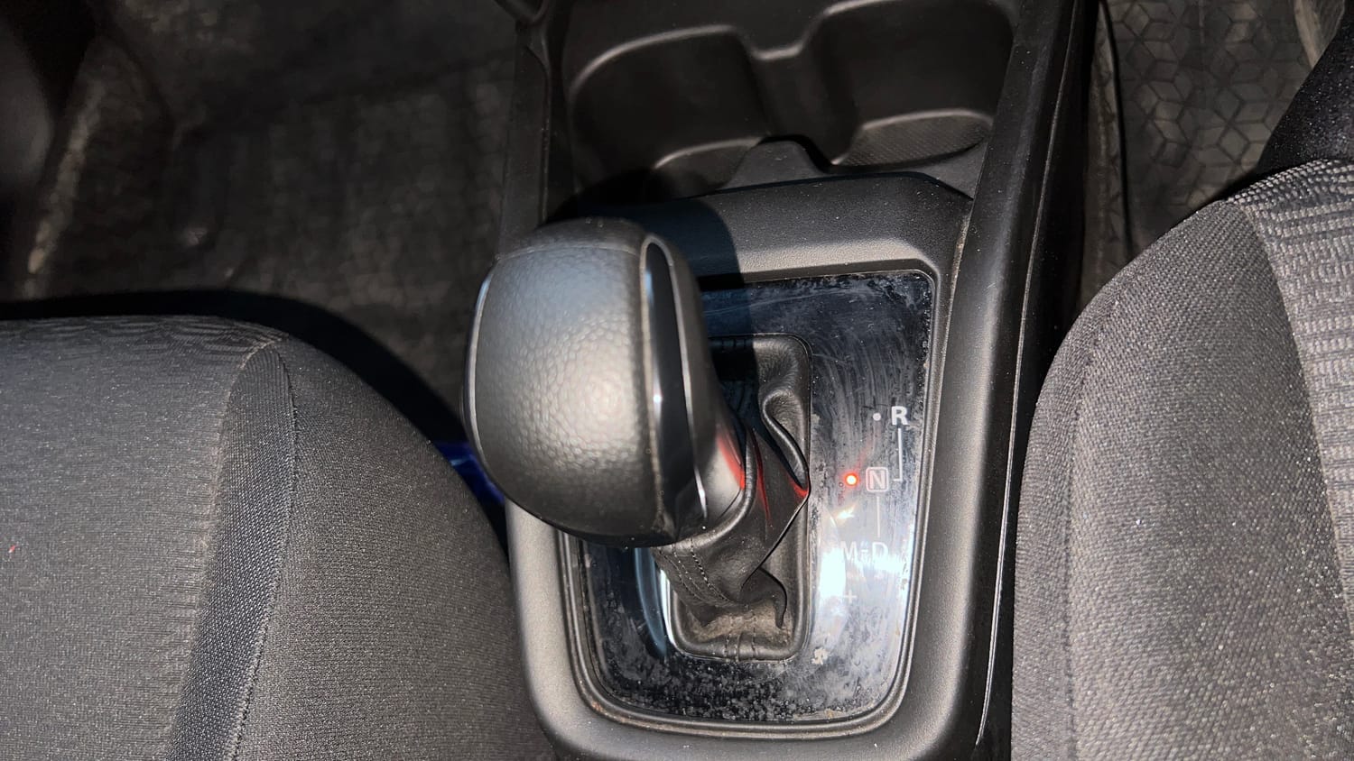 Used 2025 Maruti Suzuki Swift VXi AMT Petrol Automatic interior GEAR  KNOB VIEW