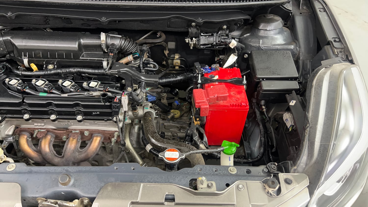 Used 2020 Maruti Suzuki Baleno Zeta Petrol Manual engine ENGINE LEFT SIDE VIEW