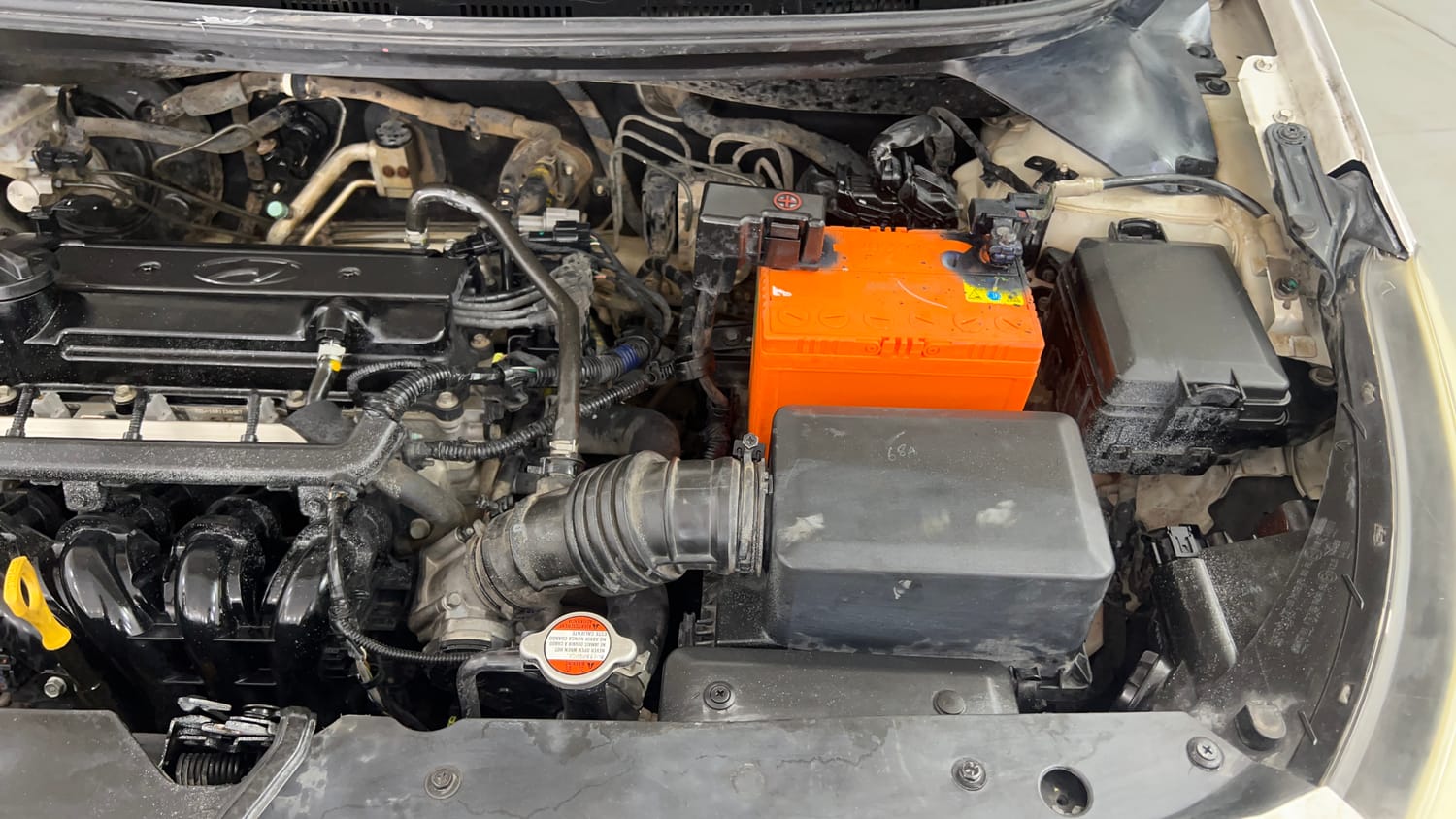 Used 2016 Hyundai i20 Active 1.2 SX Petrol Manual engine ENGINE LEFT SIDE VIEW