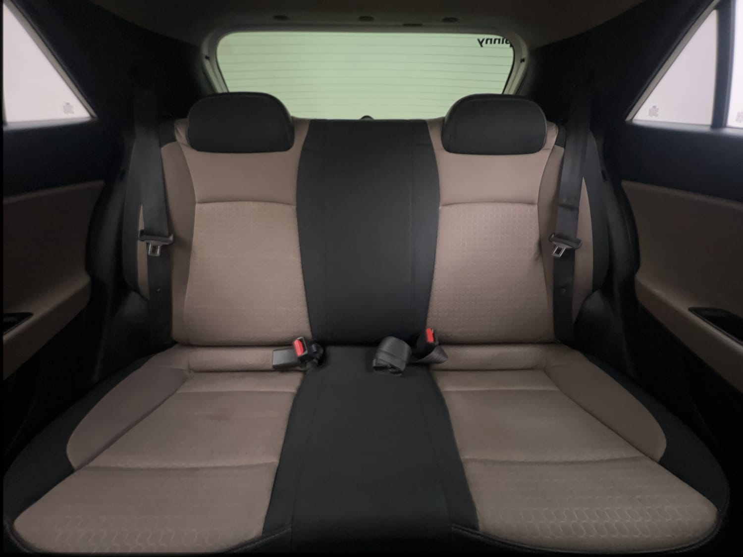 Used 2016 Hyundai Elite i20 Sportz 1.2 Petrol Manual interior REAR SEAT CONDITION VIEW
