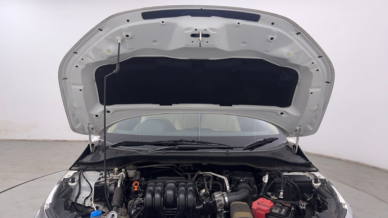 Used 2023 Honda City ZX Petrol CVT Petrol Automatic engine ENGINE & BONNET OPEN FRONT VIEW
