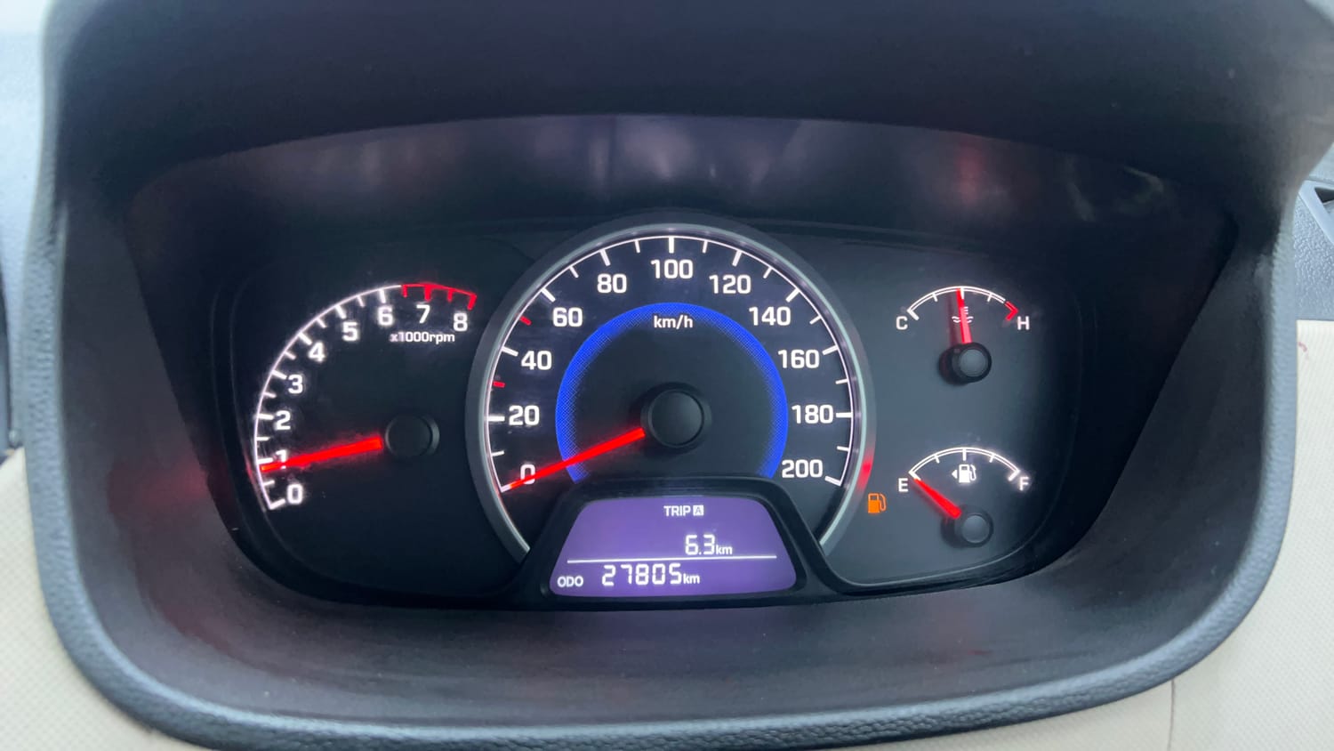Used 2014 Hyundai Grand i10 Magna 1.2 Kappa VTVT Petrol Manual interior CLUSTERMETER VIEW