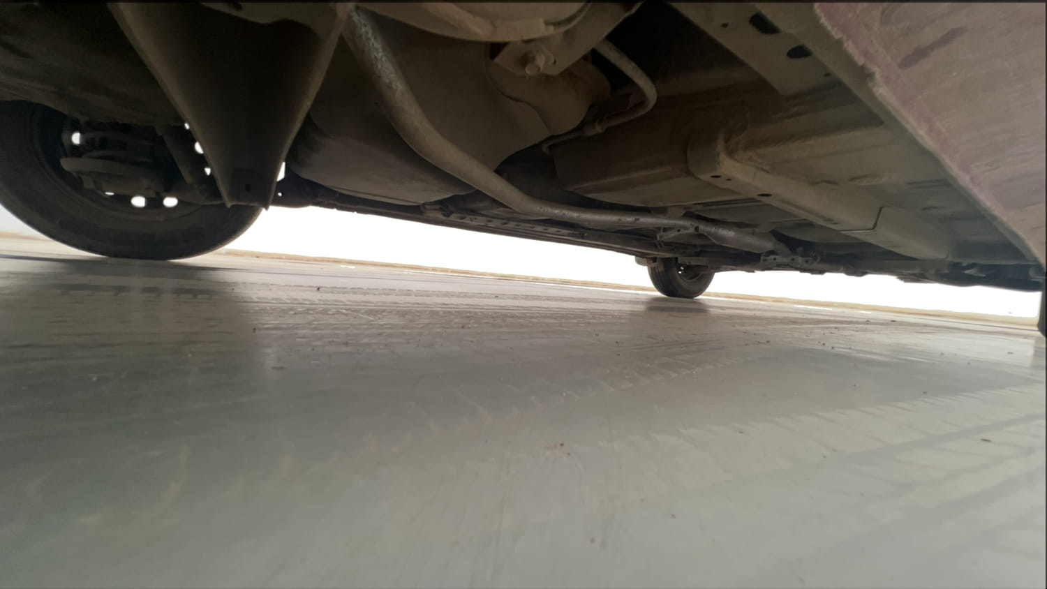Used 2016 Hyundai i10 Sportz 1.1 iRDE2 Petrol Manual extra REAR RIGHT UNDERBODY VIEW