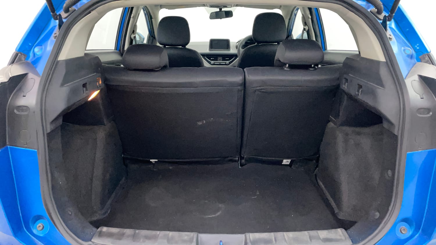 Used 2019 Tata Nexon XZ Plus Diesel Diesel Manual interior DICKY INSIDE VIEW