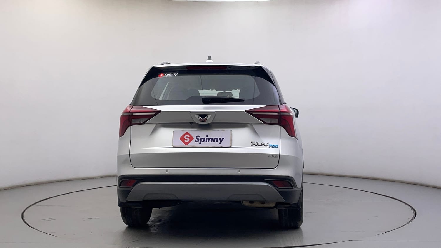 Used 2022 Mahindra XUV700 AX 5 Petrol AT 5 STR Petrol Automatic exterior BACK VIEW