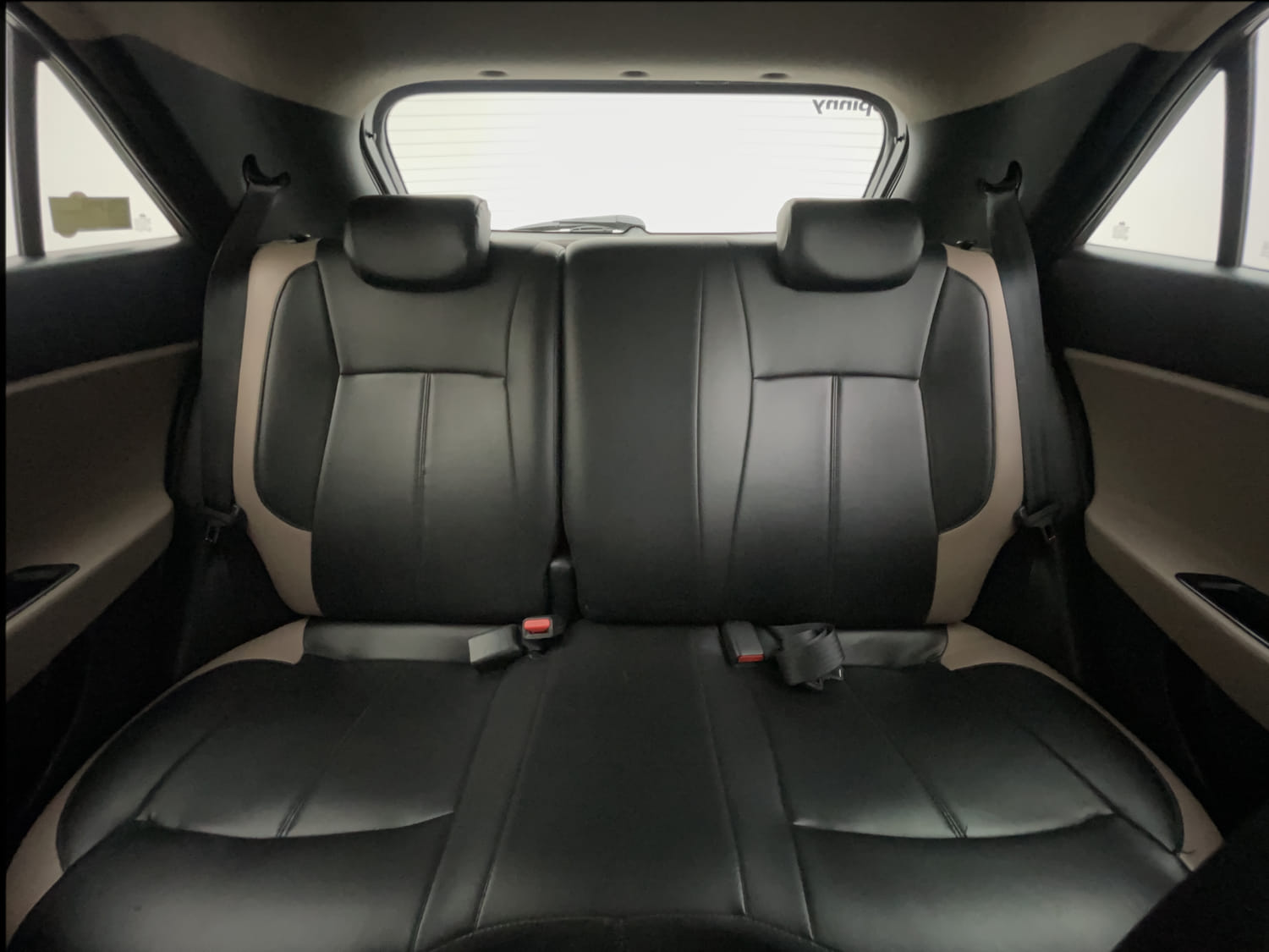Used 2017 Hyundai Elite i20 Asta 1.2 (O) Petrol Manual interior REAR SEAT CONDITION VIEW
