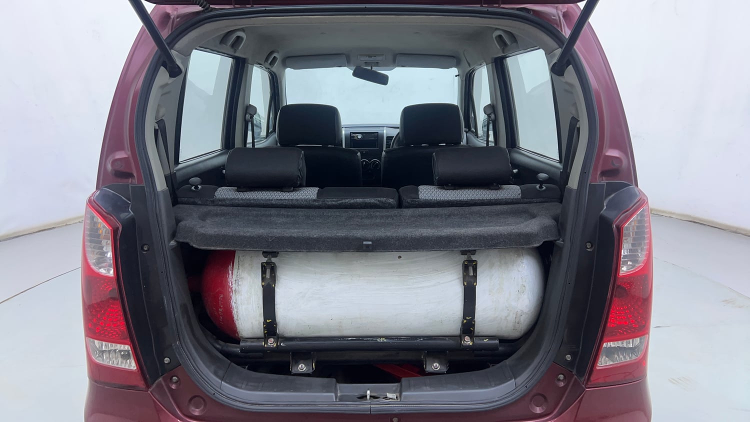 Used 2012 Maruti Suzuki Wagon R 1.0 LXi CNG Cng Manual interior DICKY INSIDE VIEW
