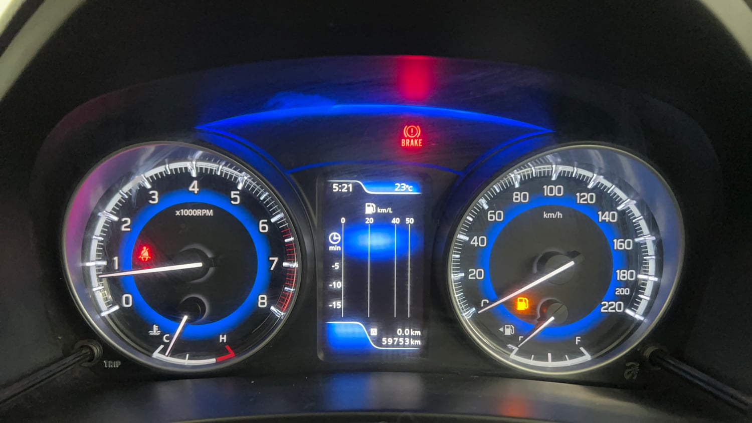 Used 2020 Maruti Suzuki Baleno Zeta Petrol Manual interior CLUSTERMETER VIEW